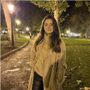 Profesora para dar clases de apoyo en todas las asignaturas relativas a los ciclos tanto medio y superior de administración